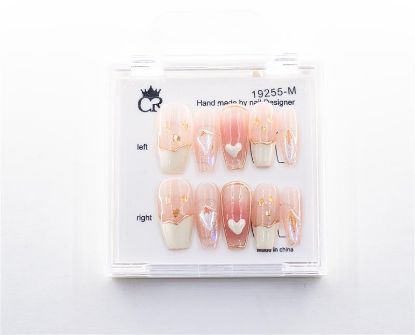 Picture of CROWN HAND PAINTED PRESS-ON NAILS - 19402-L