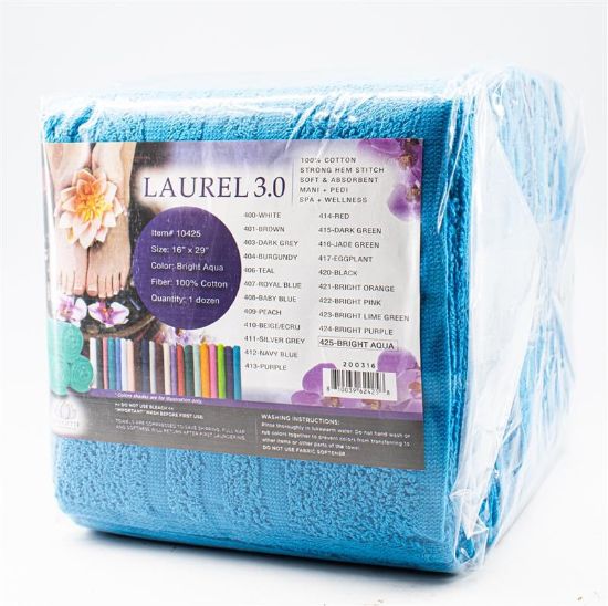 Picture of LAUREL 3.0 PEDICURE TOWEL BRIGHT AQUA