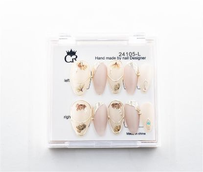 Picture of CROWN HAND PAINTED PRESS-ON NAILS - 24105-L