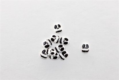 Picture of WHITE CARTOON SKELETON CHARMS