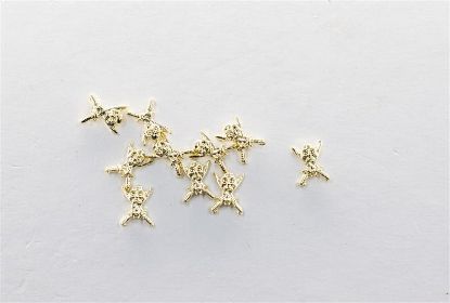 Picture of GOLD SKELETON HEAD WITH SWORDS CHARMS