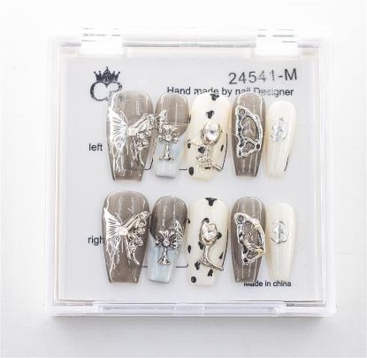 Picture of CROWN HAND PAINTED PRESS-ON NAILS - 24541-M