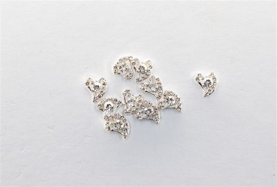 Picture of DIAMOND HEART CHARMS