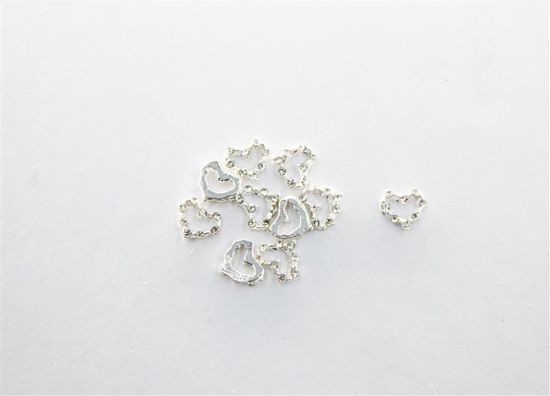 Picture of OPEN DIAMOND HEART CHARMS