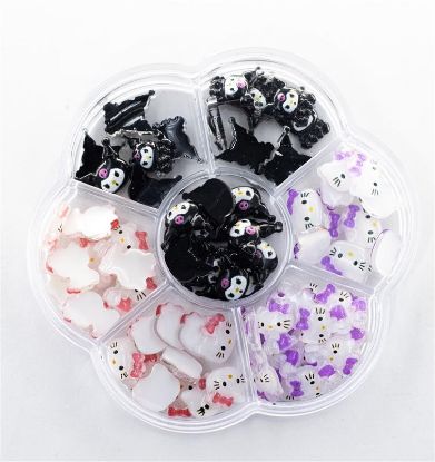 Picture of HELLO KITTY & KUROMI MIX CHARMS 7PCS