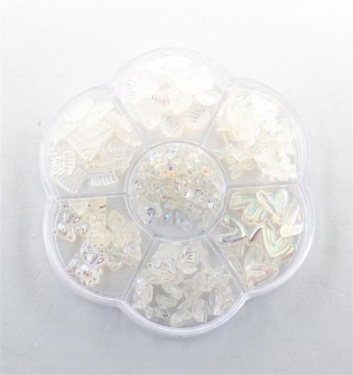 Picture of CLEAR CHARMS 7PCS