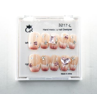 Picture of CROWN HAND PAINTED PRESS-ON NAILS - STYLE 3217