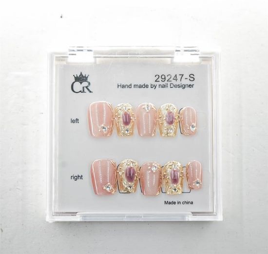 Picture of CROWN HAND PAINTED PRESS-ON NAILS - STYLE 29247