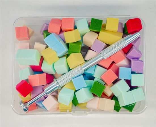 Picture of CHROME APPLICATOR WITH MULTI-COLOR SPONGES CR-62