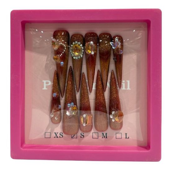 Picture of CROWN HAND PAINTED PRESS-ON NAILS EXTRA LONG - STYLE 26