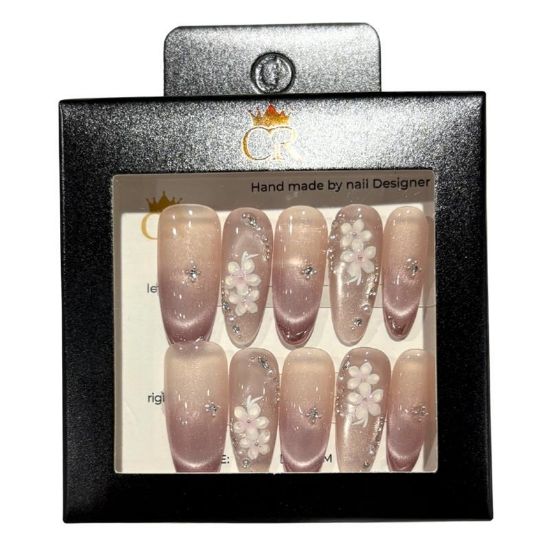 Picture of CROWN HAND PAINTED PRESS-ON NAILS STYLE GD24196
