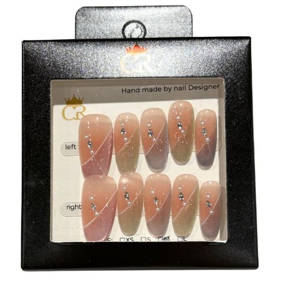 Picture of CROWN HAND PAINTED PRESS-ON NAILS STYLE GD1969