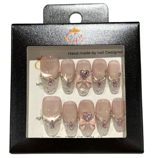 Picture of CROWN HAND PAINTED PRESS-ON NAILS STYLE GD2468