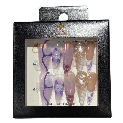 Picture of CROWN HAND PAINTED PRESS-ON NAILS STYLE B565