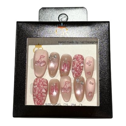 Picture of CROWN HAND PAINTED PRESS-ON NAILS STYLE D22