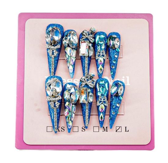Picture of CROWN HAND PAINTED PRESS-ON NAILS EXTRA LONG - STYLE 20