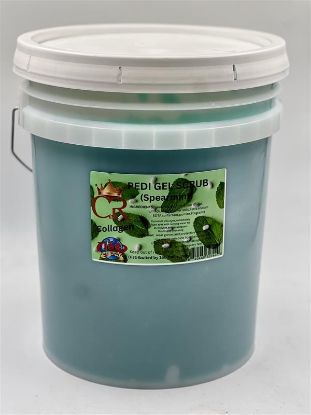 Picture of CROWN COLLAGEN PEDI GEL SCRUB 5 GAL - SPEARMINT