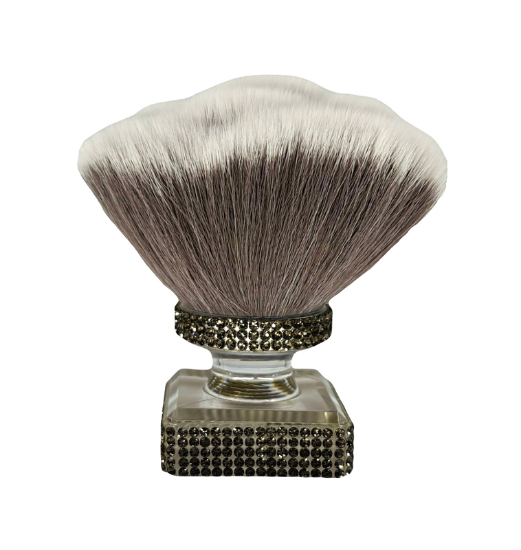 Picture of ONE BEILI SQUARE DUST BRUSH GREY SILVER